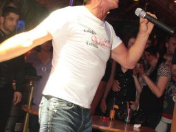 2011-10-02 1/2